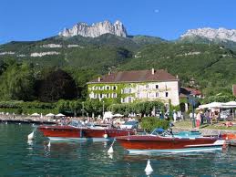 Abbaye de Talloires,  prenez le temps de remonter le temps