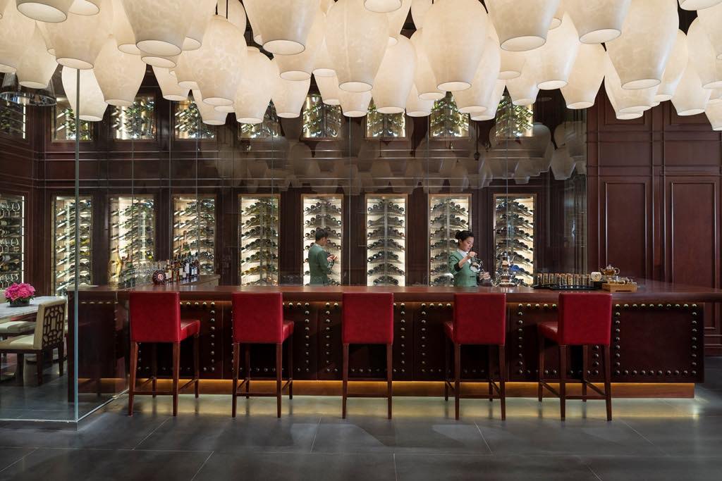 Bar at Mandarin Oriental Shangai