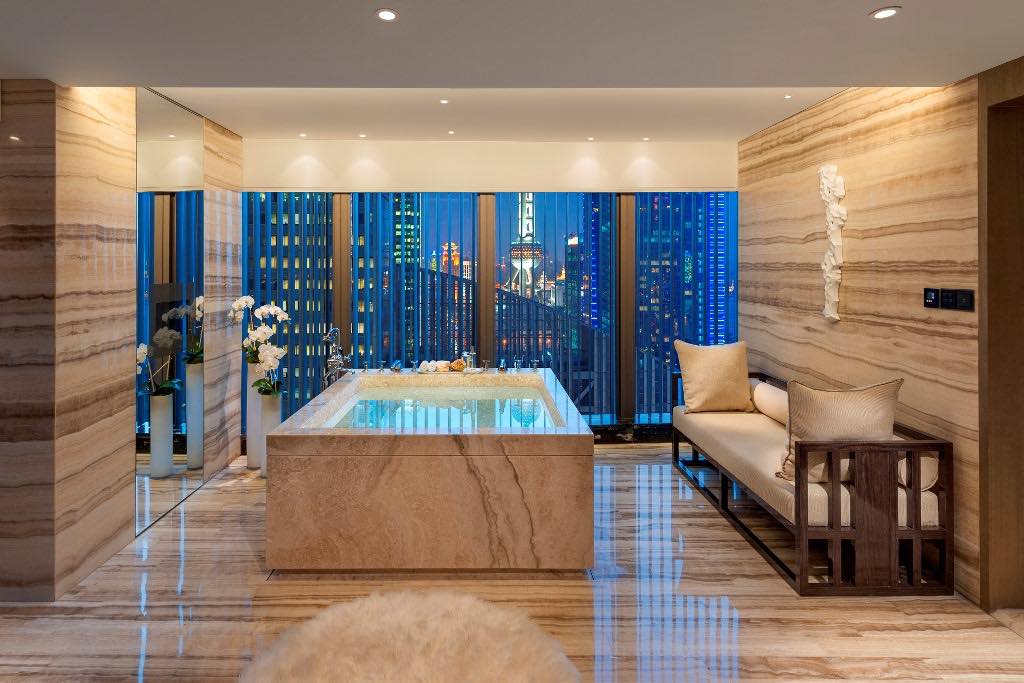 PRESIDENTIAL SUITE BATHROOM Mandarin Oriental Shangai